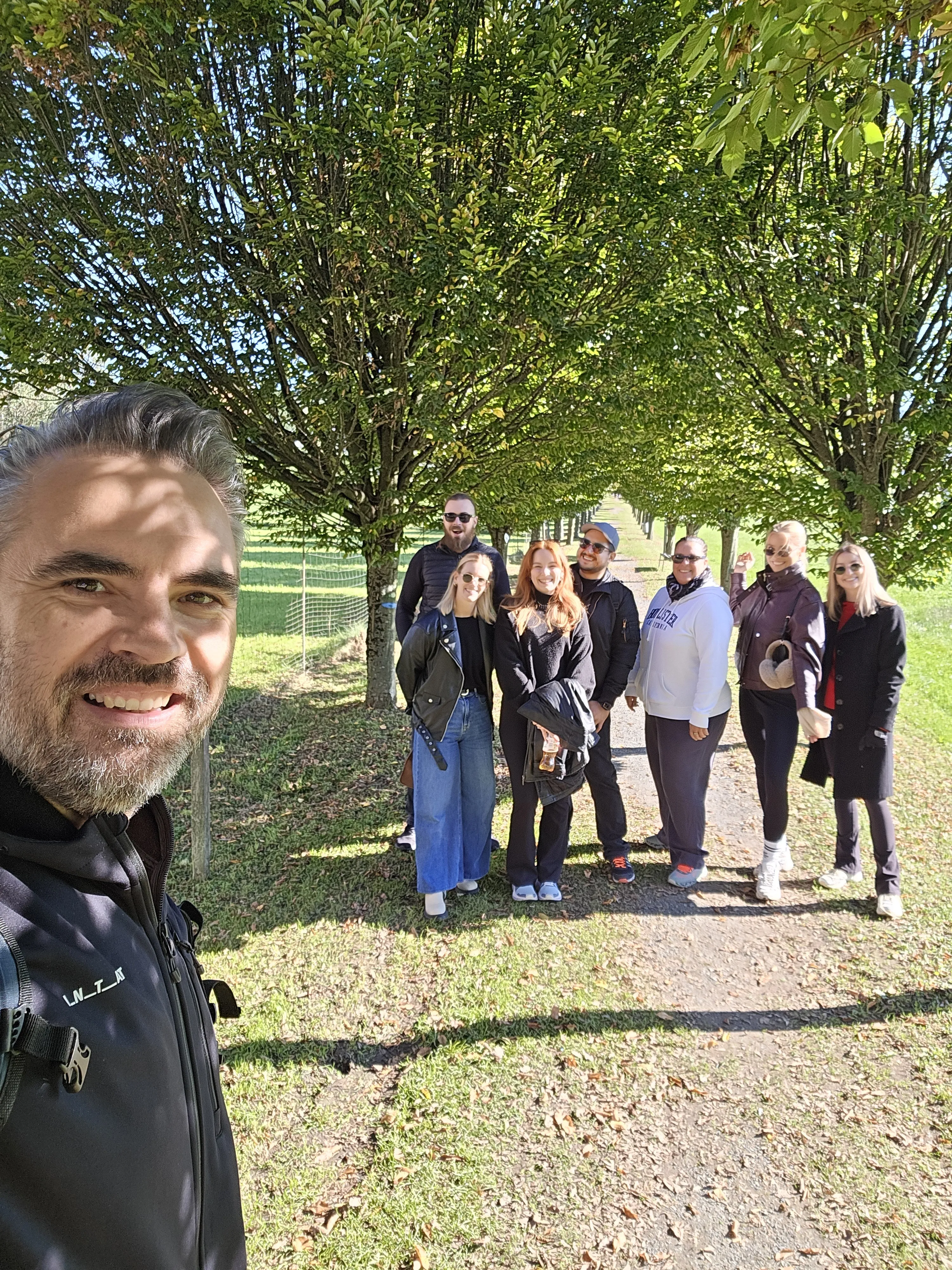 Marketing & sales mini golf/wine tasting team event